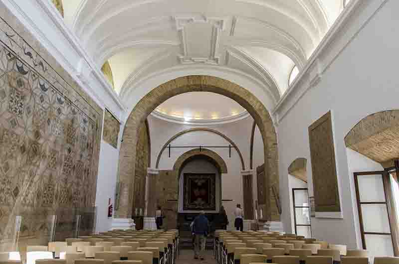 Córdoba 089 - Álcazar de los Reyes Cristianos - salon de los mosaicos.jpg